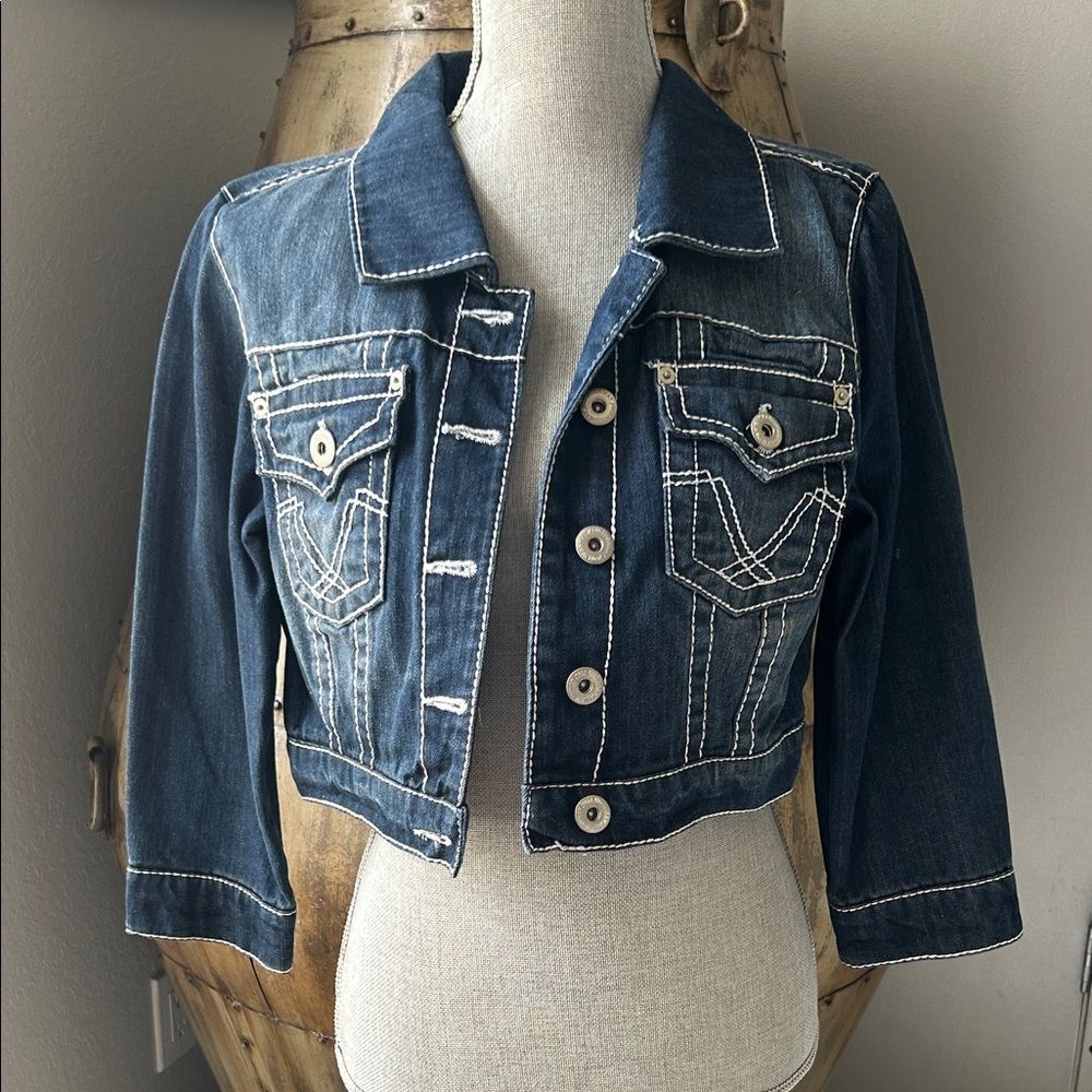 Stylish Blue Denim Crop Jacket
